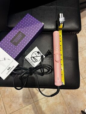 Pro Airflow Hair Straightener / Styler with box and instructions